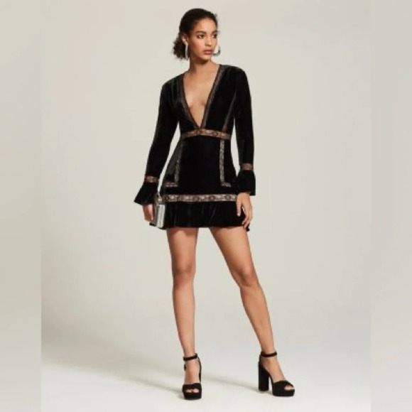 Saylor velvet lace dress size small - Picture 1 of 6